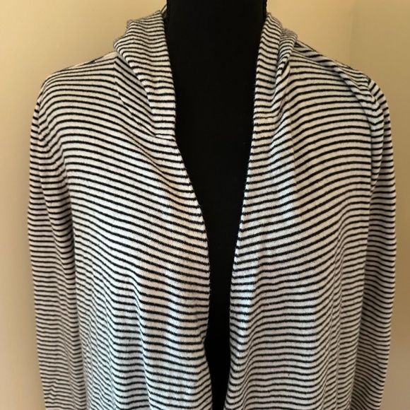 *LOFT* Black x White Striped Hooded Open Front Sweater Size Medium - Picture 3 of 8